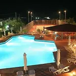 κορίνα 3*