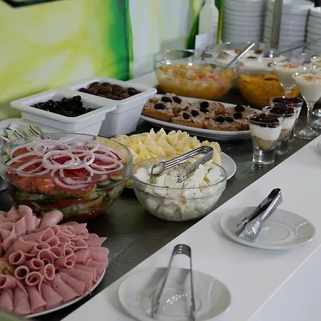 Отель Korina 3*