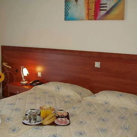 Korina スカラ・ポタミアス