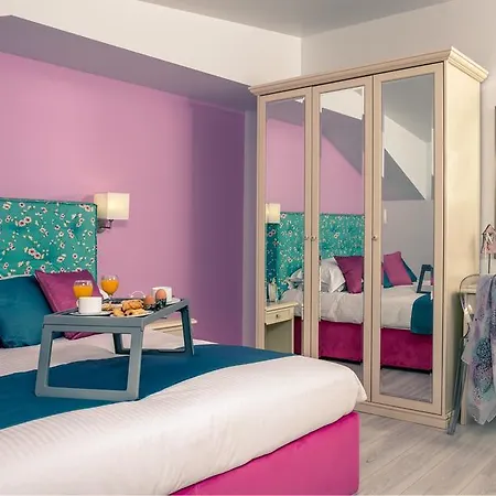Korina Hotel 3*