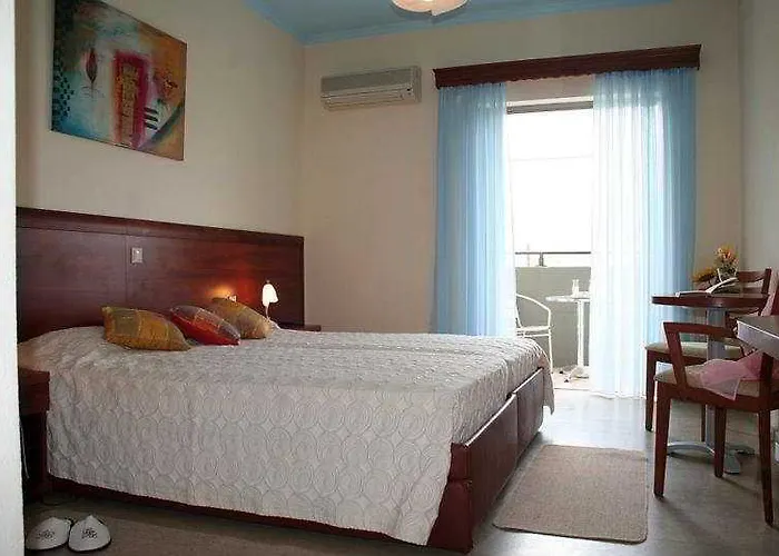 Korina 3*